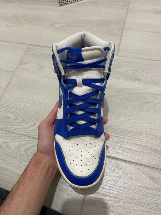 Vând adidași marca Nike marimea 40.5