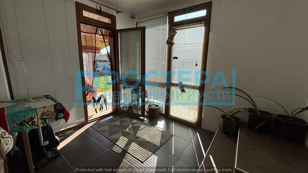 Самостоятелна Къща - Въбел