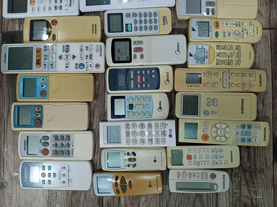 Дистанционно за климатик Air conditioning remote genuine