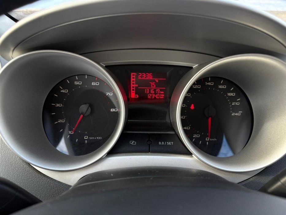 SEAT Ibiza 2011 — imagine 4
