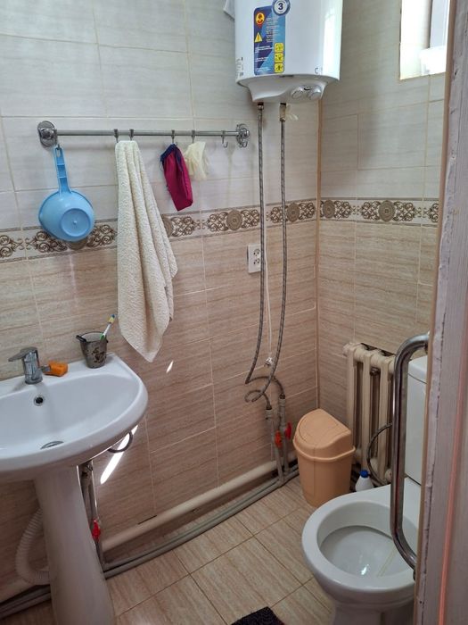Продам дом с хозпостройкой