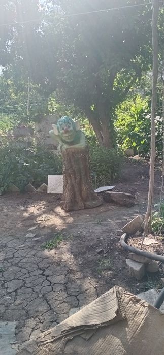 Продам дачу рядом с городом.