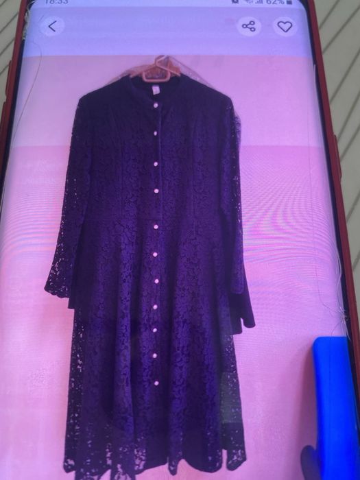 Продам кружевное платье