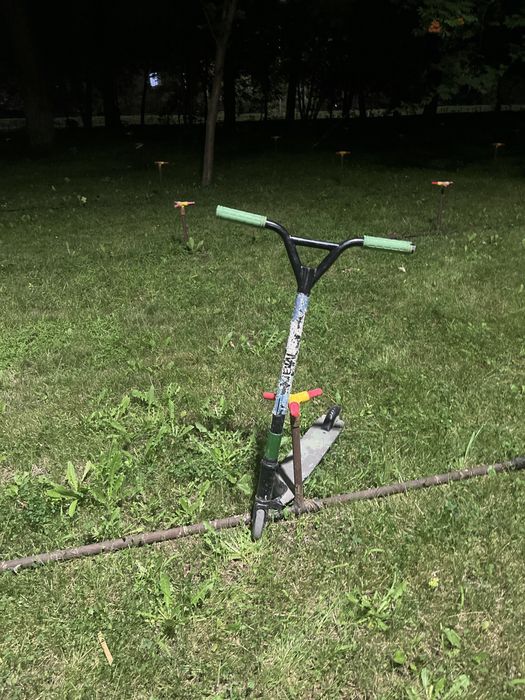 Продам трюковой самокат