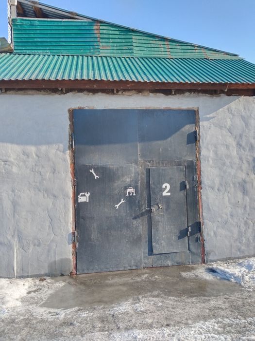 Сдам бокс  85 КВ метров