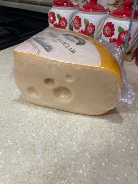 Сыр Гранд Маасдам Брест-Литовский