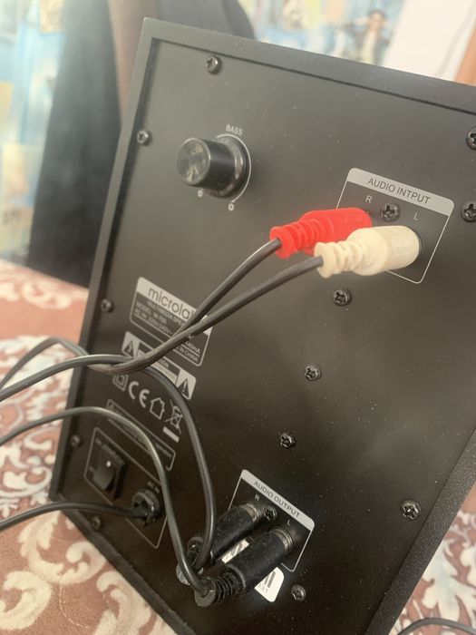 Продам колонкии саббуфер, звучат отлично