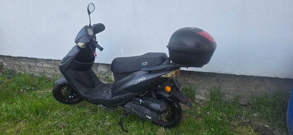 Скутер 49 кубика GTS VICI