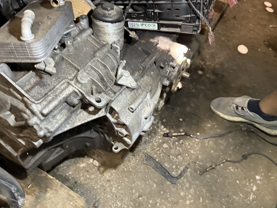 Автоматична скоростна кутия Vw Audi 2.0tdi Q3 A3 Vw Tiguan dsg 7 dq500