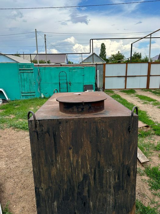 Бак металичесский