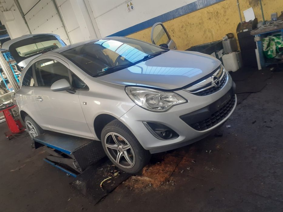 Piese opel corsa d facelift 2013
