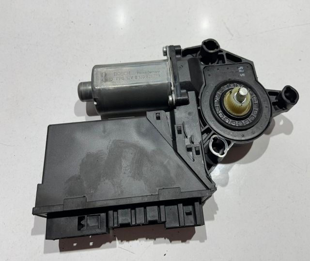 Motoras macara geam dreapta spate 5WK49205CBF Audi A4 B7 [2004 - 2008