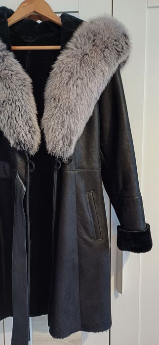 Cojoc din blană de miel cu glugă de vulpe argintie Geronimo