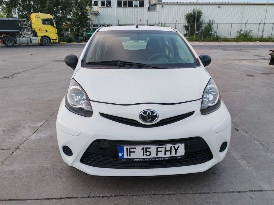 TOYOTA Aygo