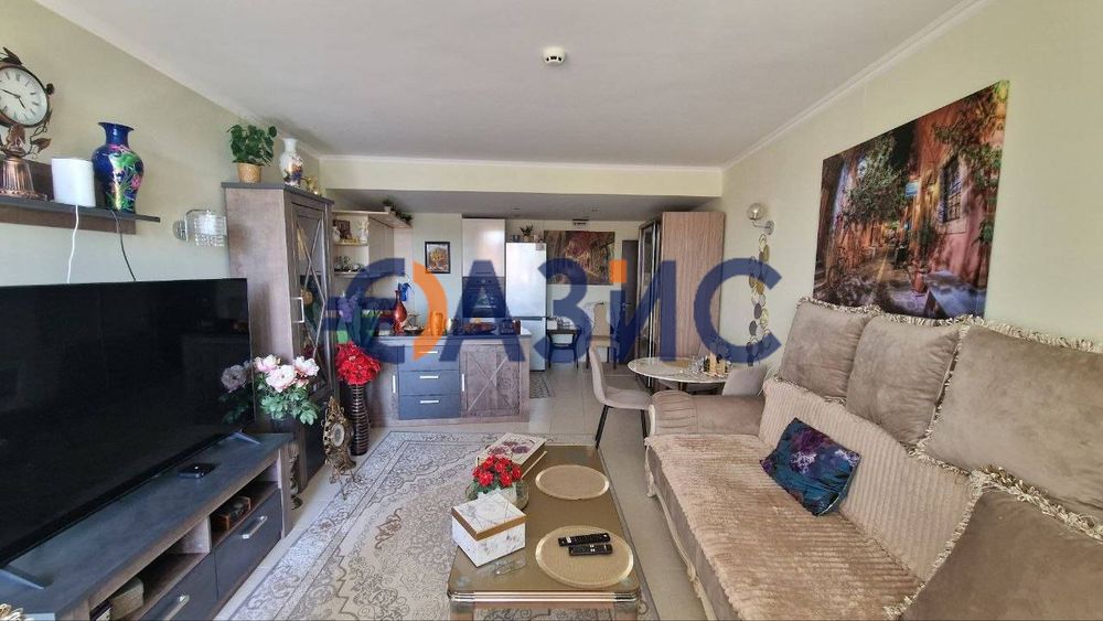 Продава се Двустаен апартамент в Свети Влас - 88 кв.м за 1043 €/кв.м - Снимка #3
