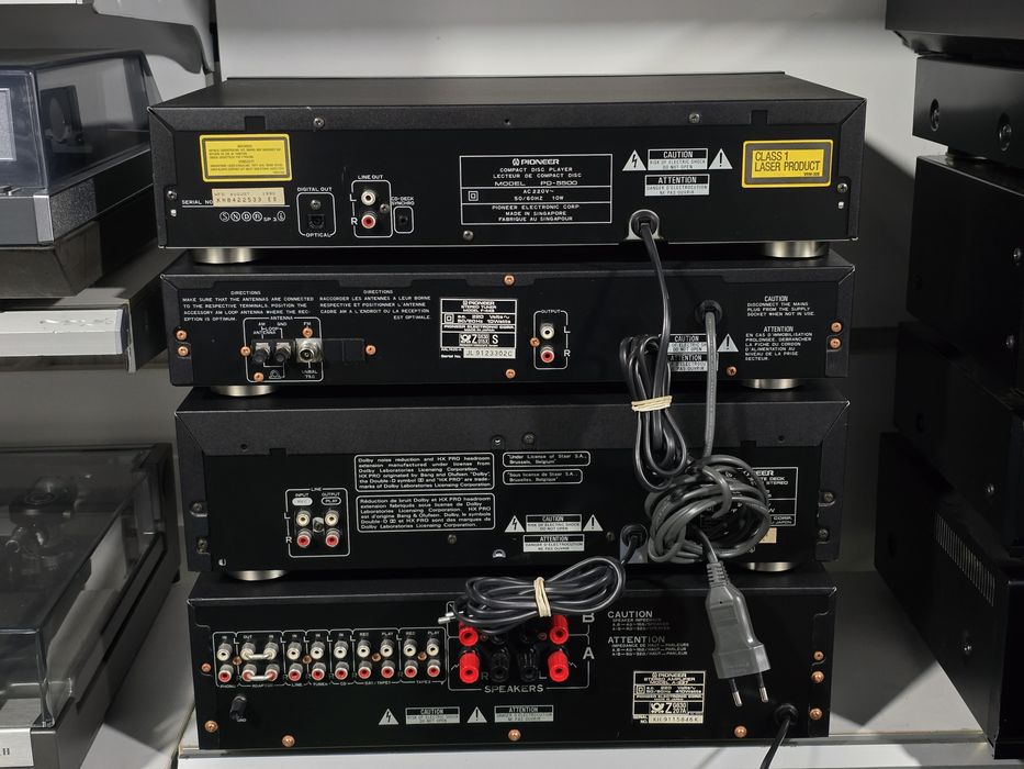 Linie audio PIONEER, amplificator, deck, tuner,cd player, hifi sistem