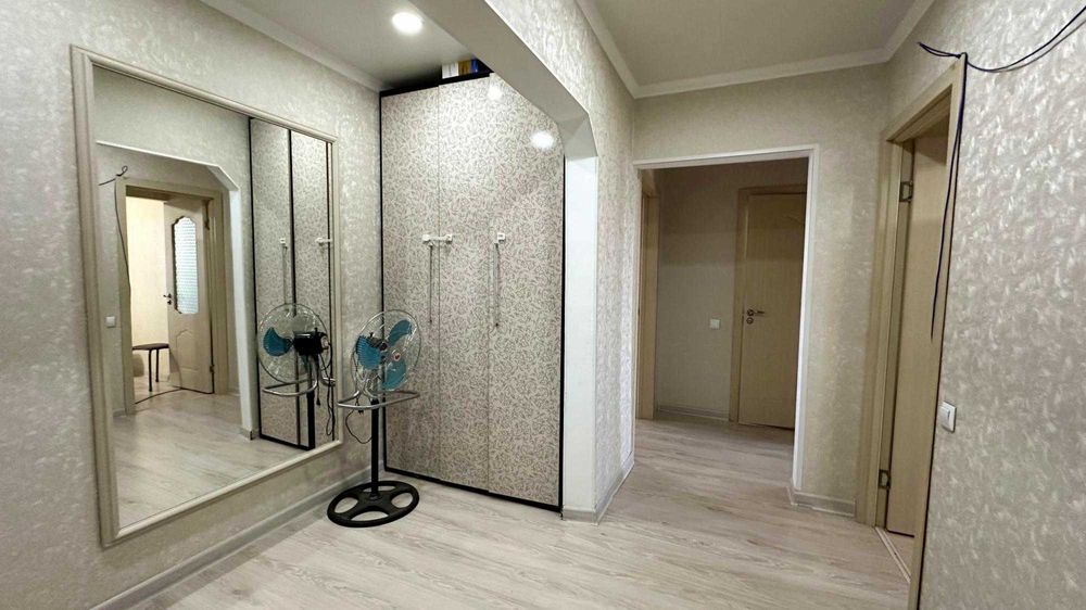 С ремонтом 4 ком Екатерина Империя