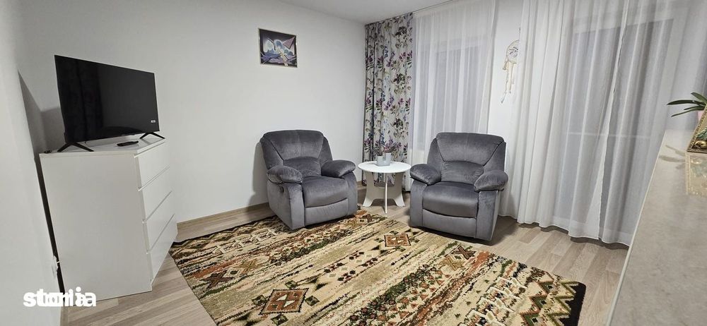 Apartament cu două camere ! Str Florilor !