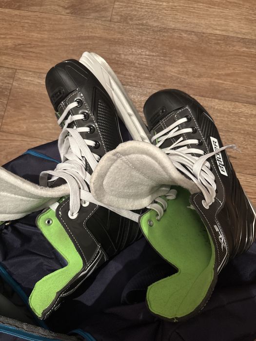 Коньки BAUER 43,5 размер