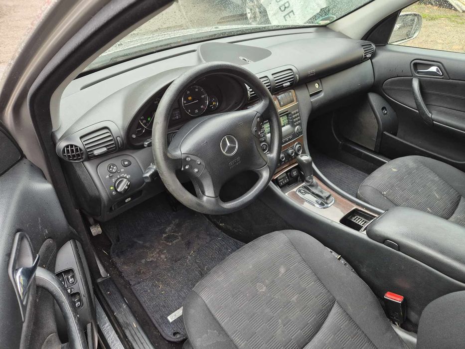 Mercedes W203 C200CDI 122кс 646 Facelift  ксенон теглич автоматик комб