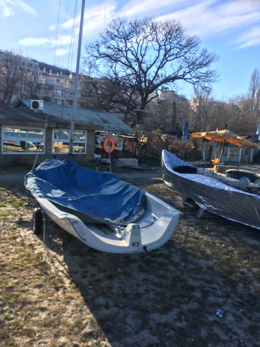 Ветроходна лодка Topper ISO