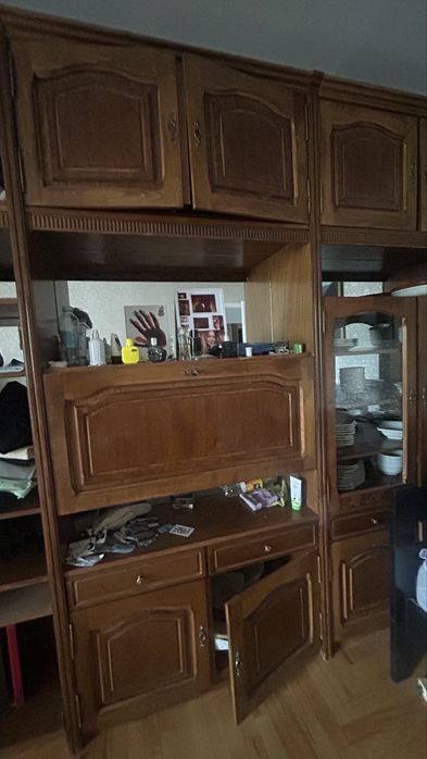 Стенка из настоящего дуба