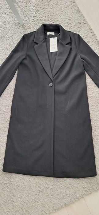 Ново преходно палто Zara