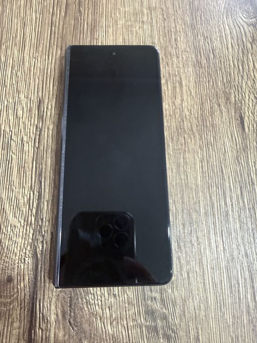 Продам Samsung Z fold 5