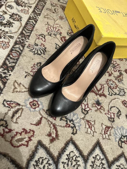 Продается туфли