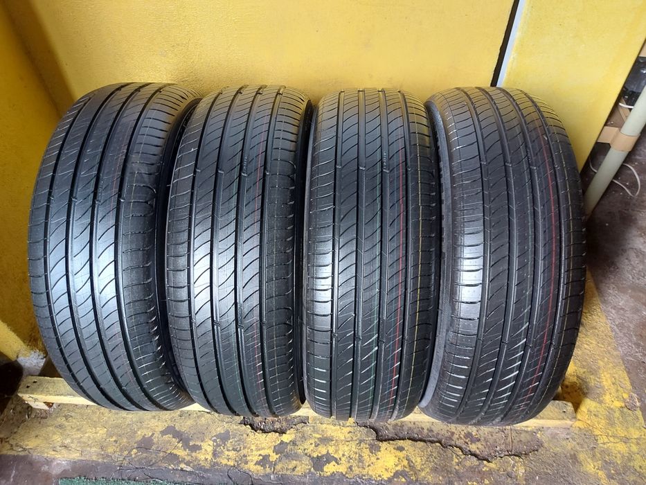 205 55 19 Michelin DOT 2021 vara NOI