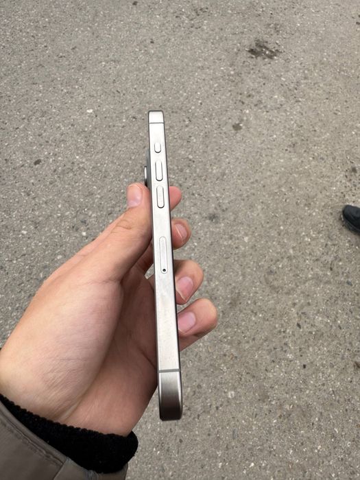iPhone 15 Pro идеально состояние