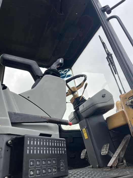 Incarcator frontal ZEPPELIN ZL 100