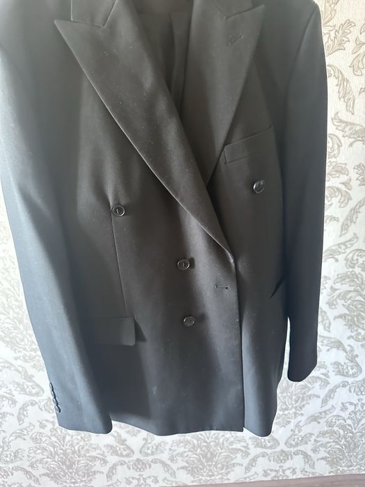 Костюм тройка, в хорошем состоянии