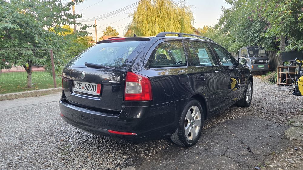 SKODA Octavia 2010 — imagine 4