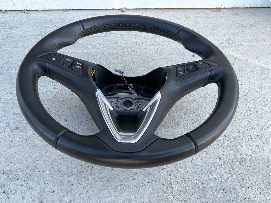 Перфектен Волан Opel Zarira Tourer 2017