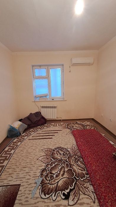 Poytaxt 4 qavat 1 xona 1.700 ming yangi dom