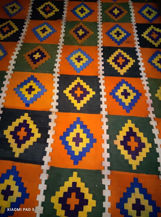 гилам шерстяной ручной работы  3,7х 2,5м