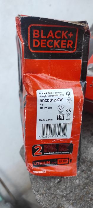 Продавам  Акумулаторен винтоверт Black+Decker, 10.8V, BDCD12-