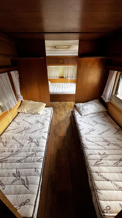 Продавам Каравана фенд