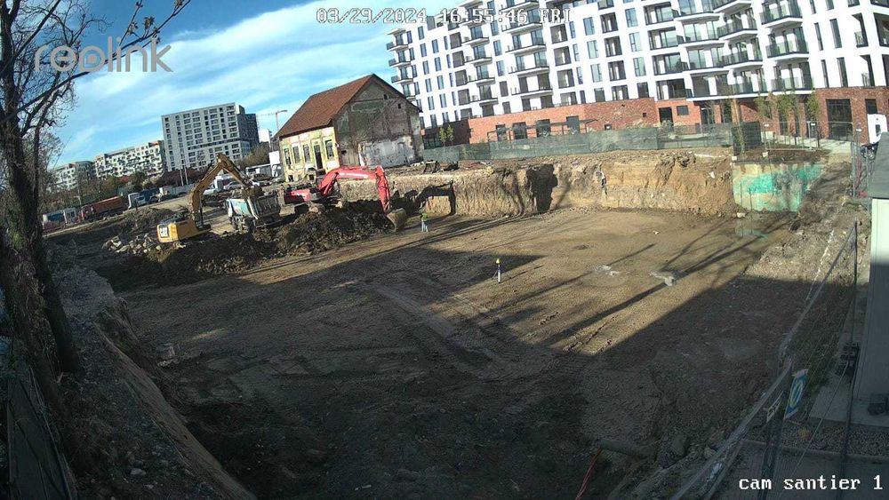 Excavatii fundatii, utilitati, sapaturi - utilaje cu operator