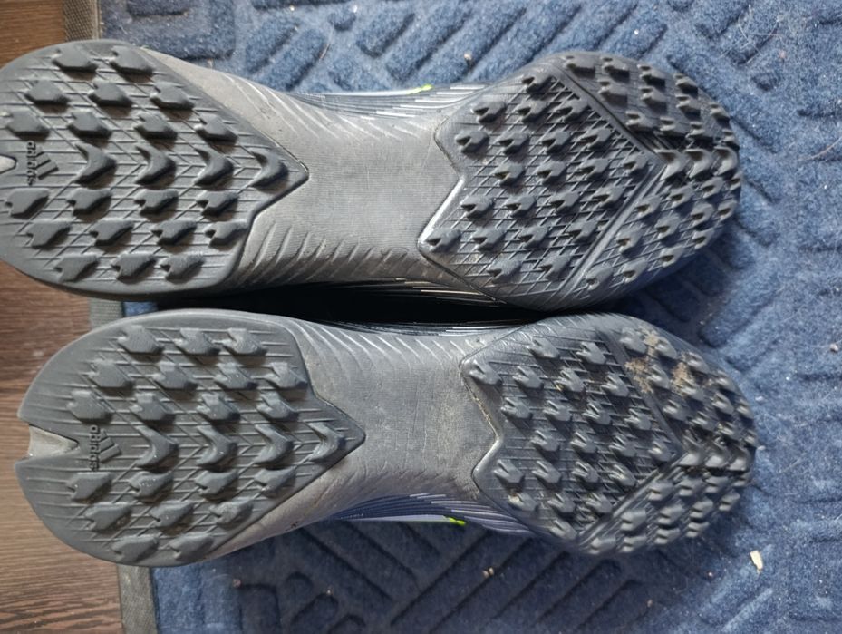 Adidași fotbal F50