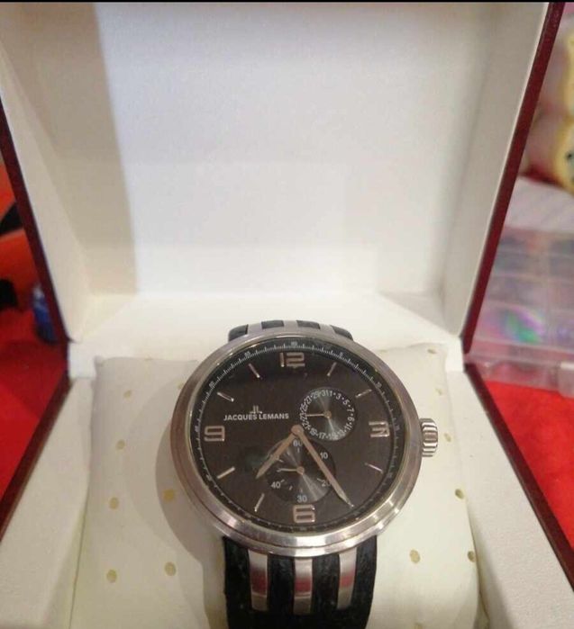 Мъжки стилен часовници "Jacques Lemans"и "Swatch"