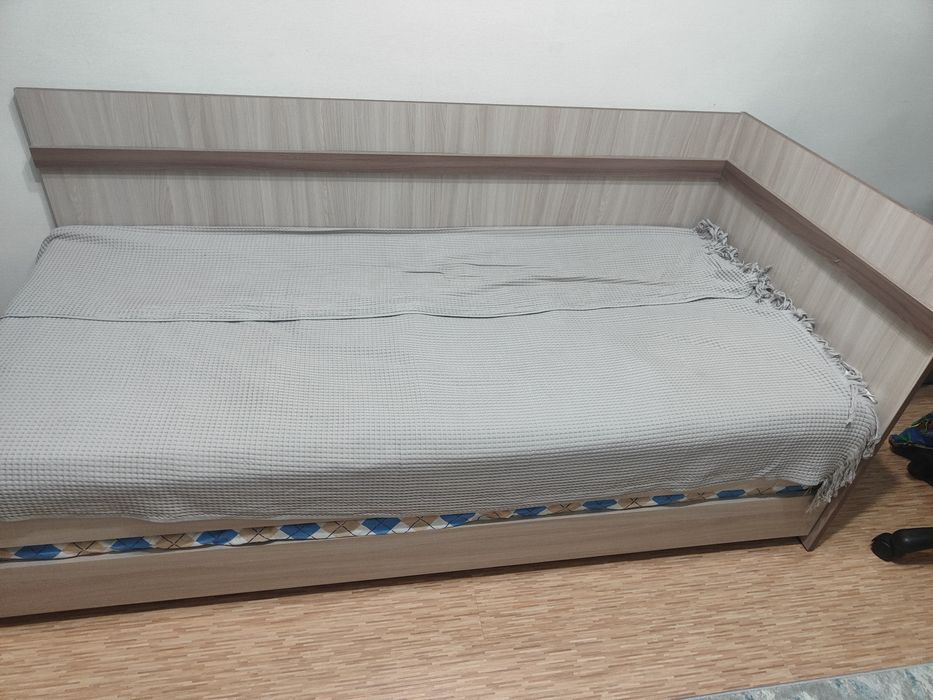 Кровать выдвижная