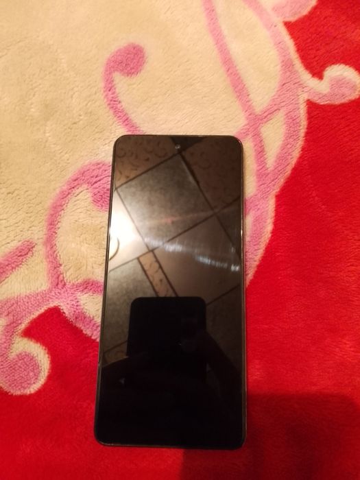 Продам телефон в хорошем состояние TECNO SPARK 20 Pro