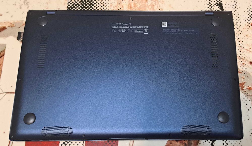 Laptop ASUS 14'' ZenBook UX433FA, FHD, Procesor Intel® Core™ i5-8265U