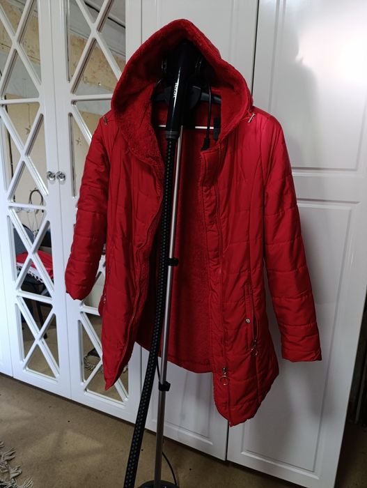 Женская молодёжная зимняя куртка