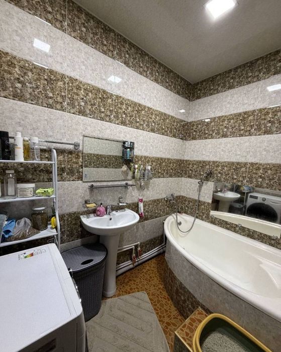 Ттз-4 2/7/9 с ремонтом 
2/7/9 
Новый евро ремонт 
Комнаты Раздельные