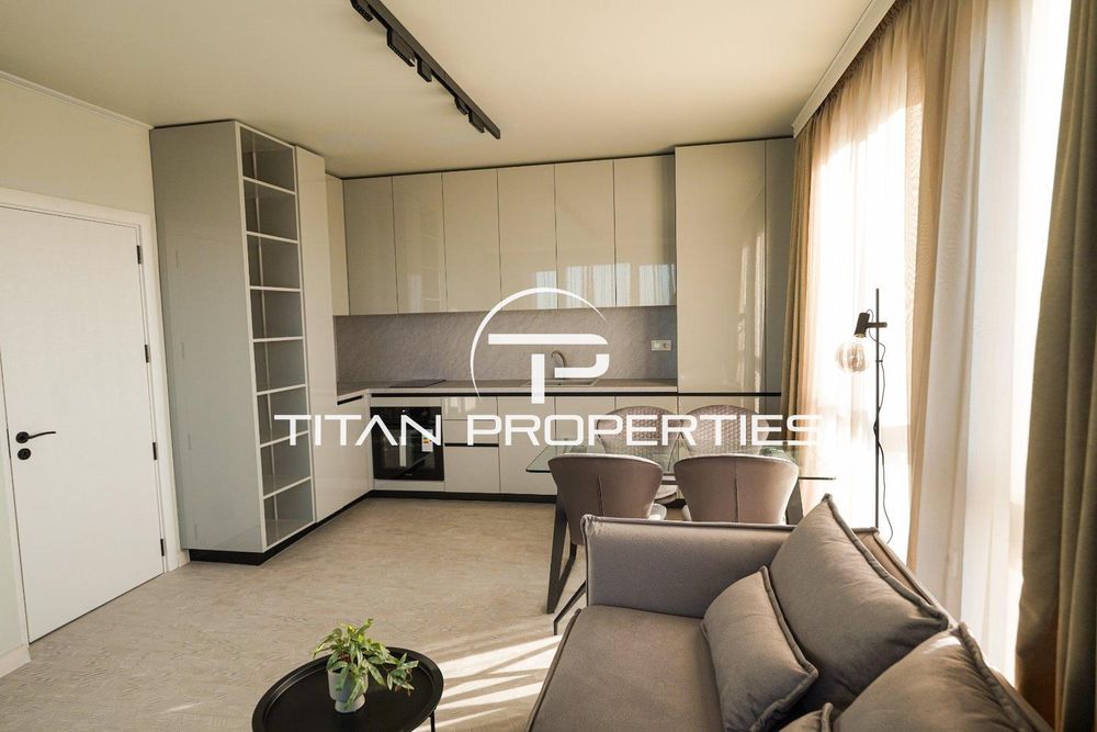 Продава се Двустаен апартамент в Пловдив, Христо Смирненски - 72 кв.м за 2099 €/кв.м - Снимка #2