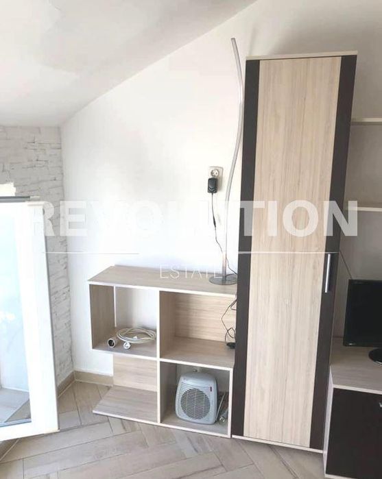 Дава се под наем Едностаен апартамент в Варна, Общината - 16 кв.м за 350 € - Снимка #3