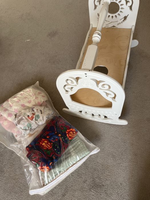 Бесік сатылады ішіндегісімен